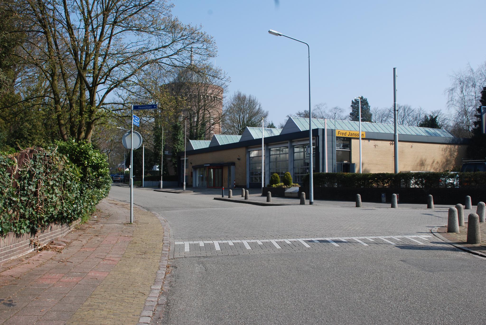 hilversum-jacobus-pennweg-14-id-bedrijfsmakelaars-id